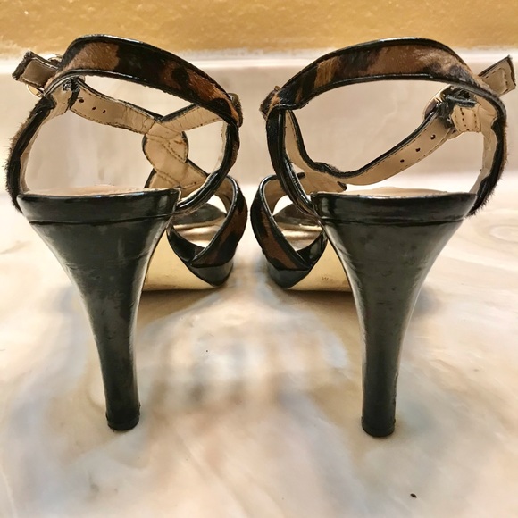 Animal Print Heel Size 7 - Picture 6 of 7